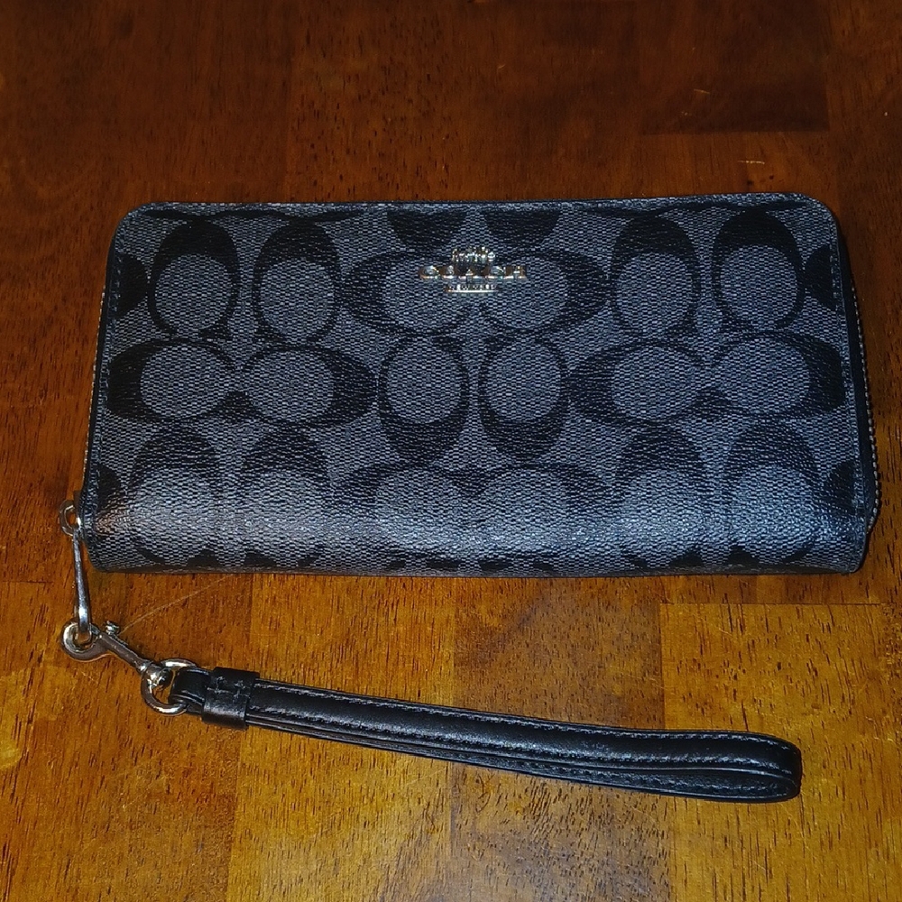 Coach Black Zip Around Wristlet Wallet
